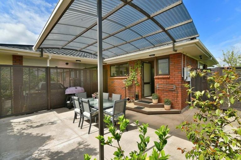 Photo of property in 2 Merehai Place, Snells Beach, 0920