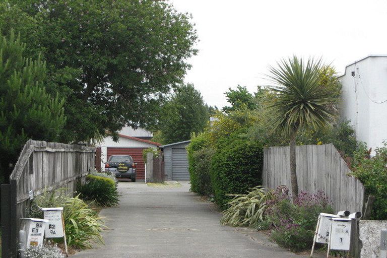Photo of property in 9 Lenton Street, Aranui, Christchurch, 8061