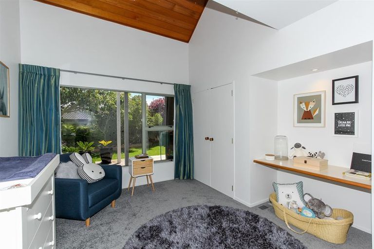 Photo of property in 76a Branch Road, Highlands Park, New Plymouth, 4312