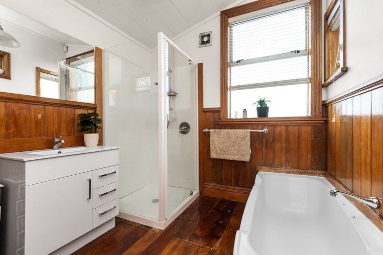 Photo of property in 653 Marine Parade, Napier South, Napier, 4110