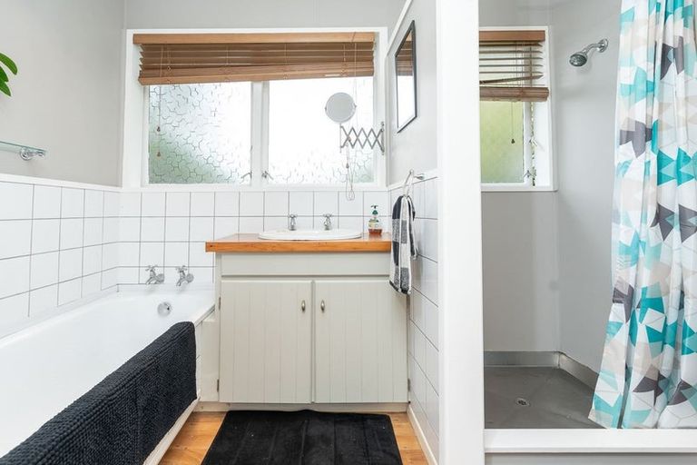 Photo of property in 6 Houchens Road, Glenview, Hamilton, 3206