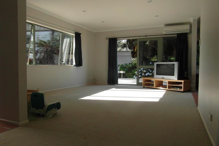 Photo of property in 14a Knighton Road, Hillcrest, Hamilton, 3216