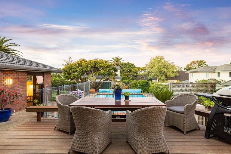 Photo of property in 32 Cockle Bay Road, Cockle Bay, Auckland, 2014