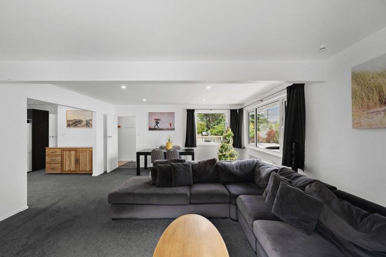 Photo of property in 14 Beazley Avenue, Paparangi, Wellington, 6037