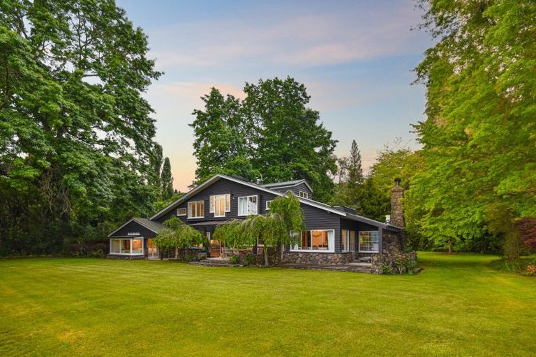 Photo of property in 303 Spencer Road, Lake Tarawera, Rotorua, 3076