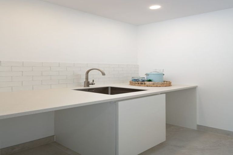 Photo of property in 12a Russell Street, Picton, 7220