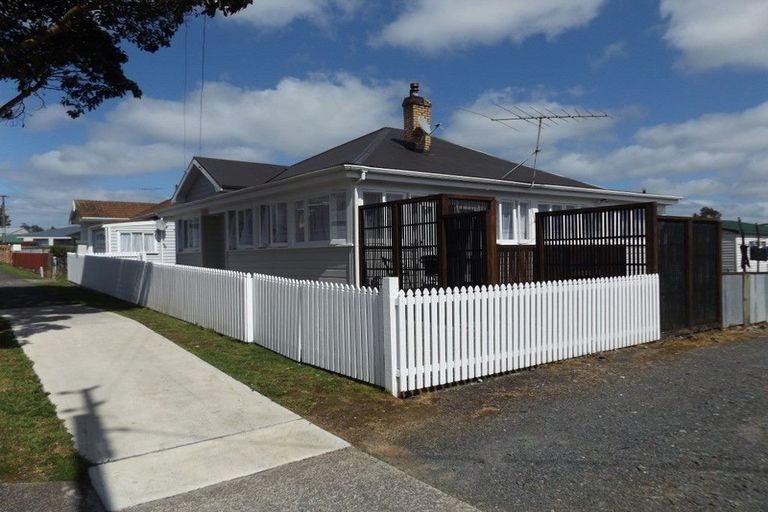 Photo of property in 5 William Street, Huntly, 3700