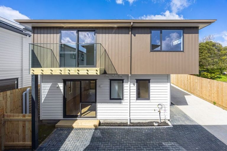 Photo of property in 142 Moore Street, Hillcrest, Auckland, 0627