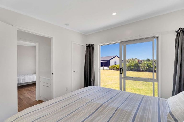 Photo of property in 112 Mahoe Place, Matarangi, Whitianga, 3592