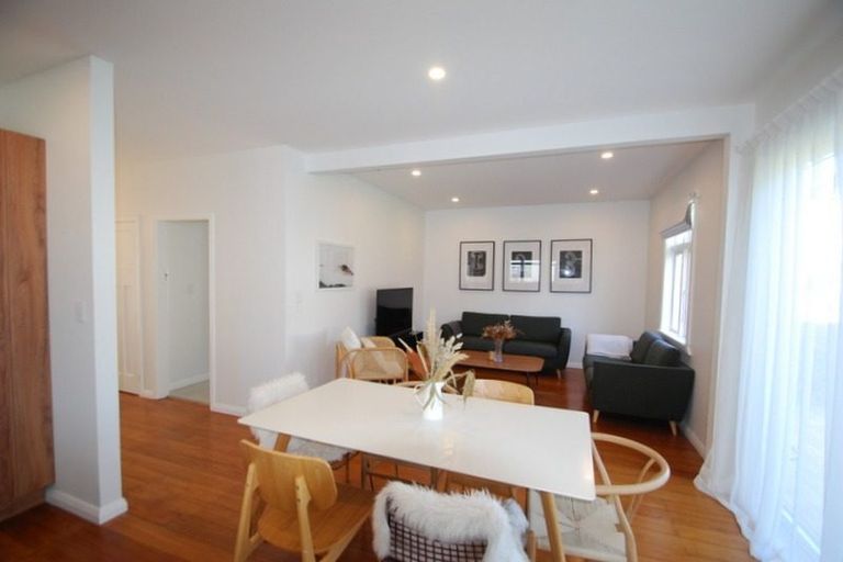 Photo of property in 202 The Parade, Island Bay, Wellington, 6023