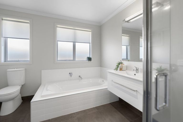 Photo of property in 11 O'connor Way, Bethlehem, Tauranga, 3110