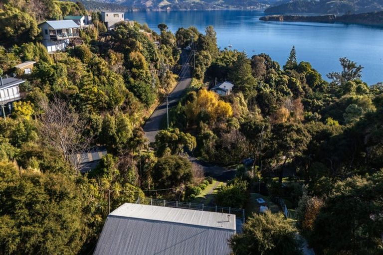 Photo of property in 20 Quail Crescent, Takamatua, 7581