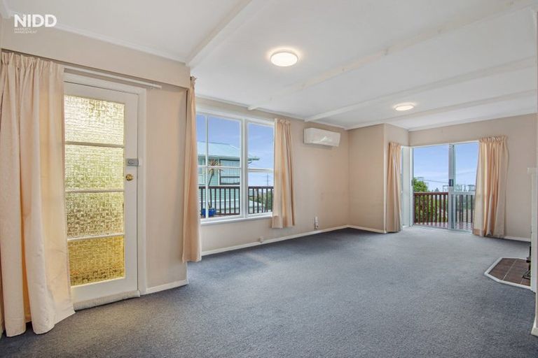 Photo of property in 10 Hanlon Street, Halfway Bush, Dunedin, 9010