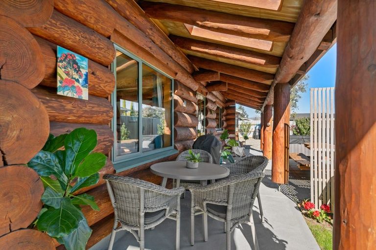 Photo of property in 62a Molyneux Avenue, Cromwell, 9310