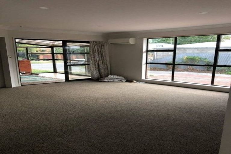 Photo of property in 4 Lodge Place, Ilam, Christchurch, 8041