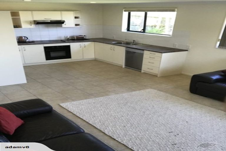 Photo of property in 51a Keri Vista Rise, Papakura, 2110