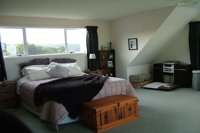Photo of property in 135 Hillcrest Road, Hatfields Beach, Orewa, 0931
