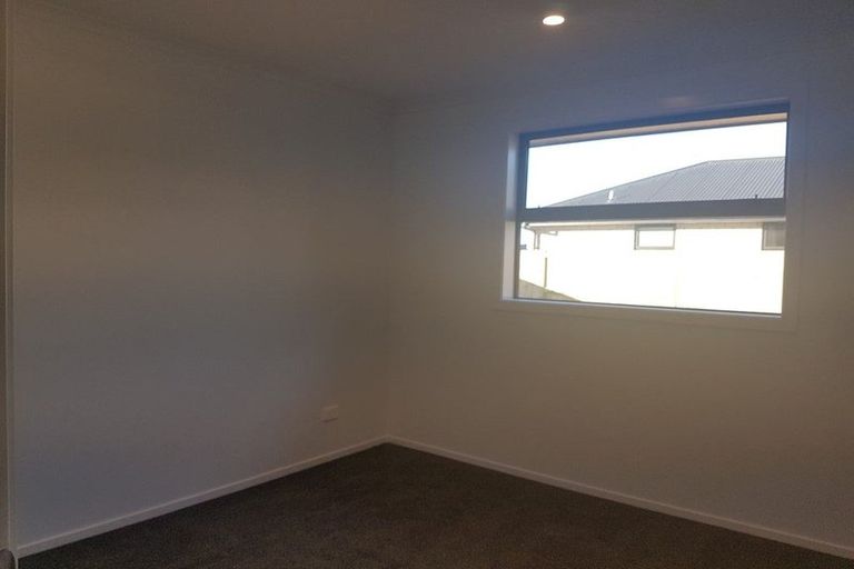 Photo of property in 18 Batty Street, Papamoa Beach, Papamoa, 3118