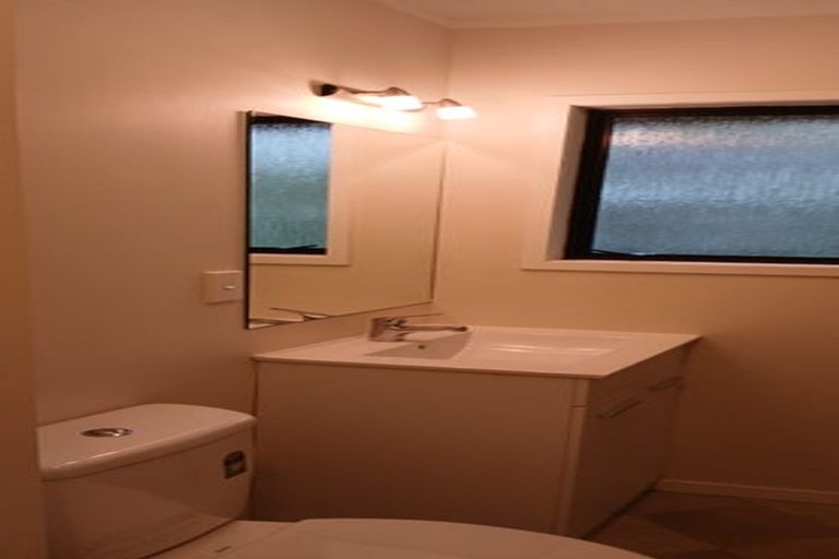 Photo of property in 72 Bay Vista Drive, Red Beach, 0932