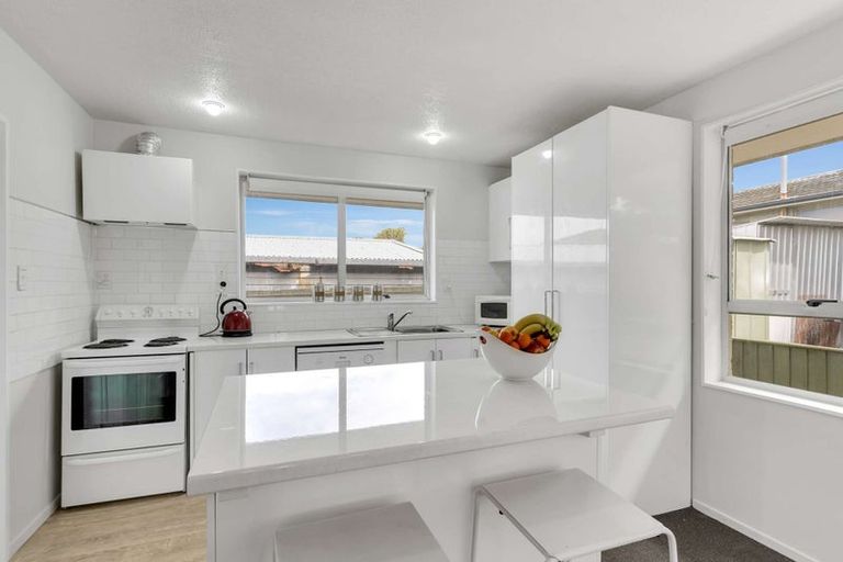 Photo of property in 91b Cottonwood Street, Parklands, Christchurch, 8083