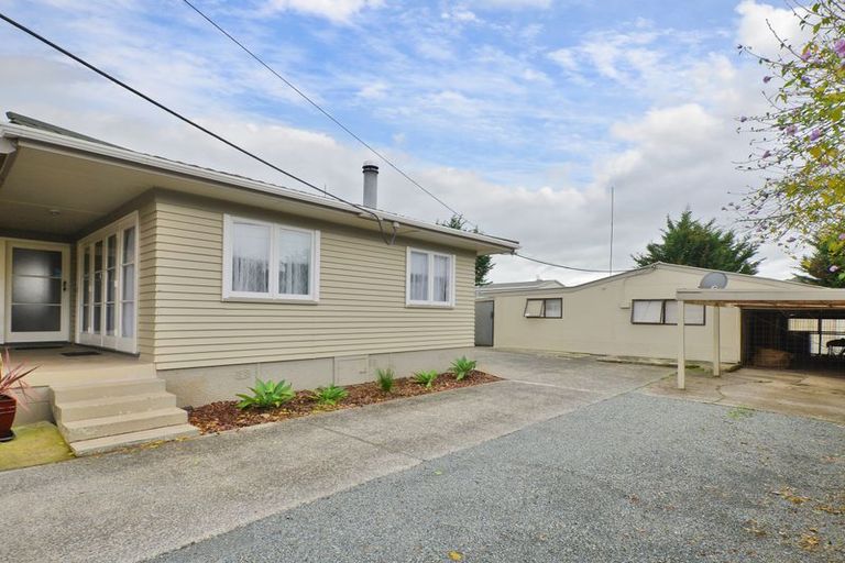 Photo of property in 3 Taylor Road, Te Kamo, Kamo, 0112