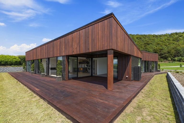 Photo of property in Parkland Estate, 17/275 Pukehangi Road, Sunnybrook, Rotorua, 3015