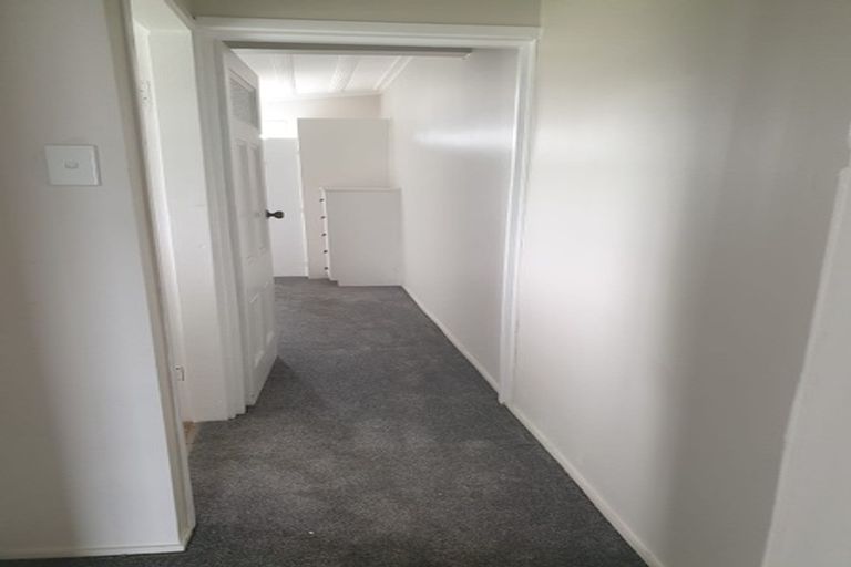 Photo of property in 7 Coles Crescent, Papakura, 2110