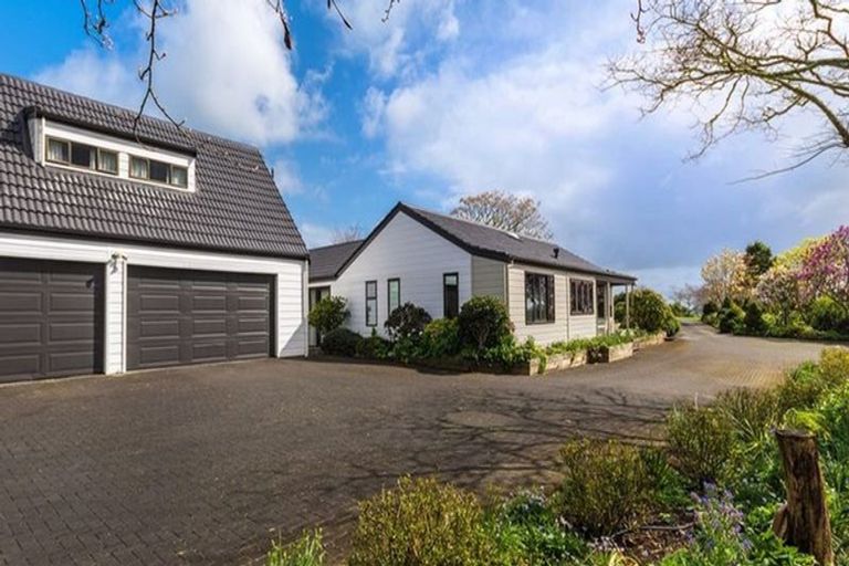 Photo of property in 71 Gellert Road, Karaka, Papakura, 2580