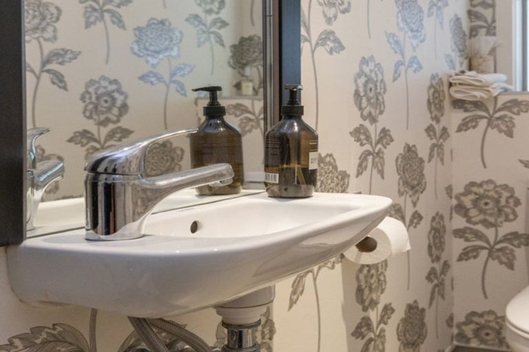 Photo of property in 1/12 Sunset Street, Hilltop, Taupo, 3330