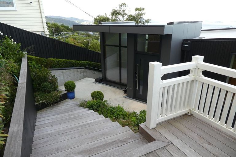 Photo of property in 61 Karepa Street, Brooklyn, Wellington, 6021