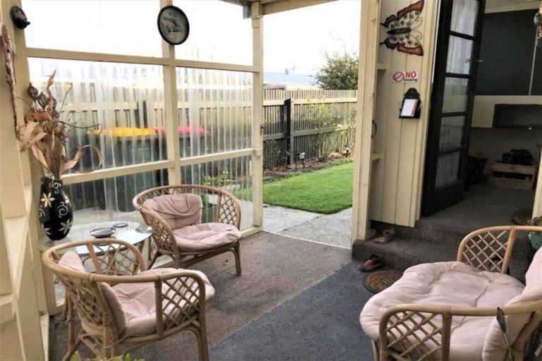 Photo of property in 22 High Street, Balclutha, 9230