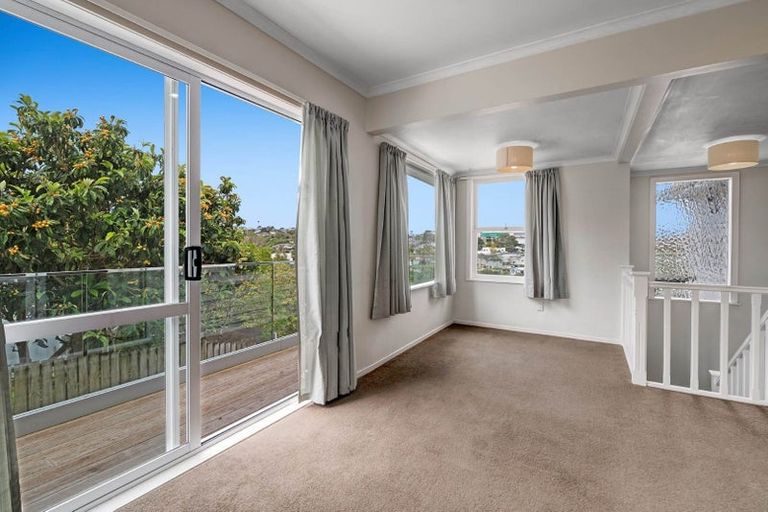 Photo of property in 21 Matai Road, Stanmore Bay, Whangaparaoa, 0932