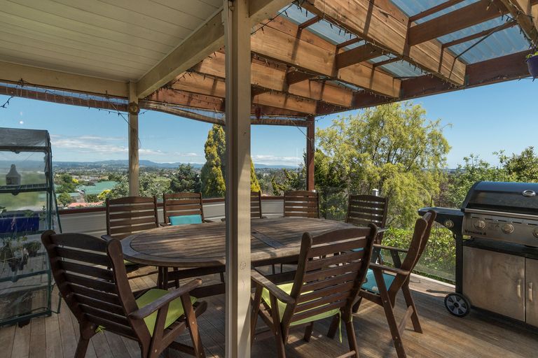 Photo of property in 60a Osprey Drive, Welcome Bay, Tauranga, 3112