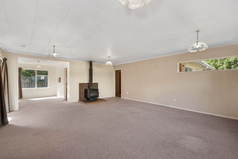 Photo of property in 2 Te Wharekaihua Grove, Turangi, 3334