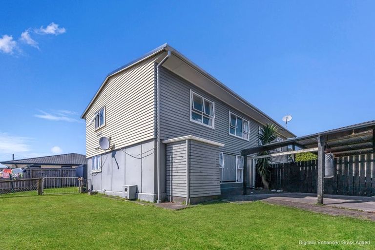 Photo of property in 22 Cook Street, Marfell, New Plymouth, 4310