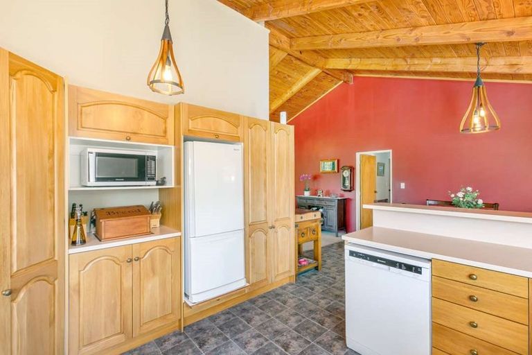 Photo of property in 10 Great Collins Street, Ohaupo, 3803