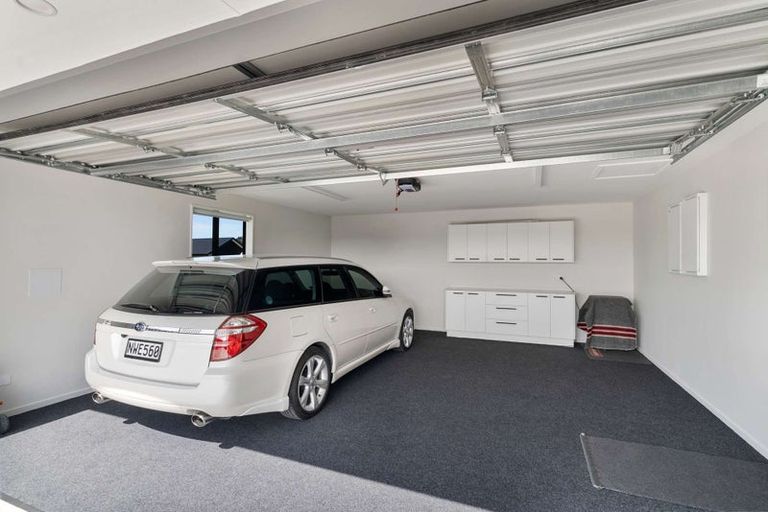 Photo of property in 36 Plover Avenue, Amberley, 7410