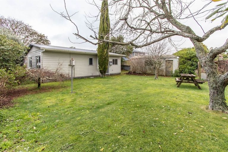 Photo of property in 17 Koromiko Street, Inglewood, 4330