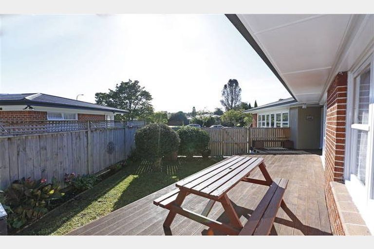 Photo of property in 54 Flynn Road, Hillcrest, Hamilton, 3216