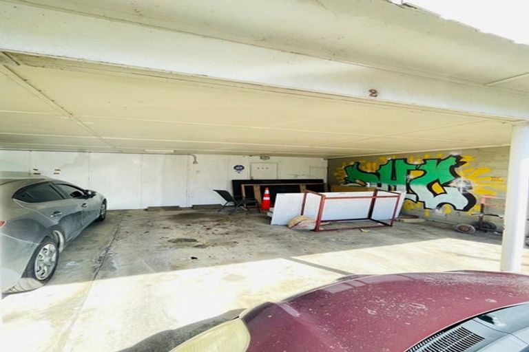 Photo of property in 2/35 Wallace Road, Papatoetoe, Auckland, 2025