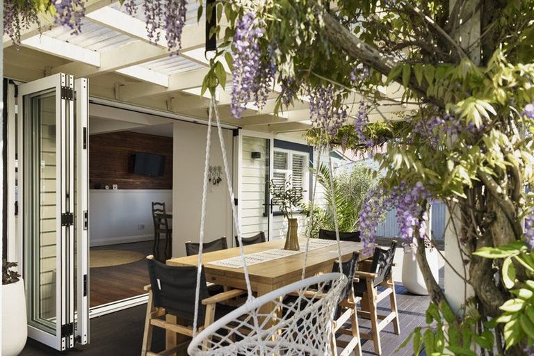 Photo of property in 19a Jull Street, Napier South, Napier, 4110