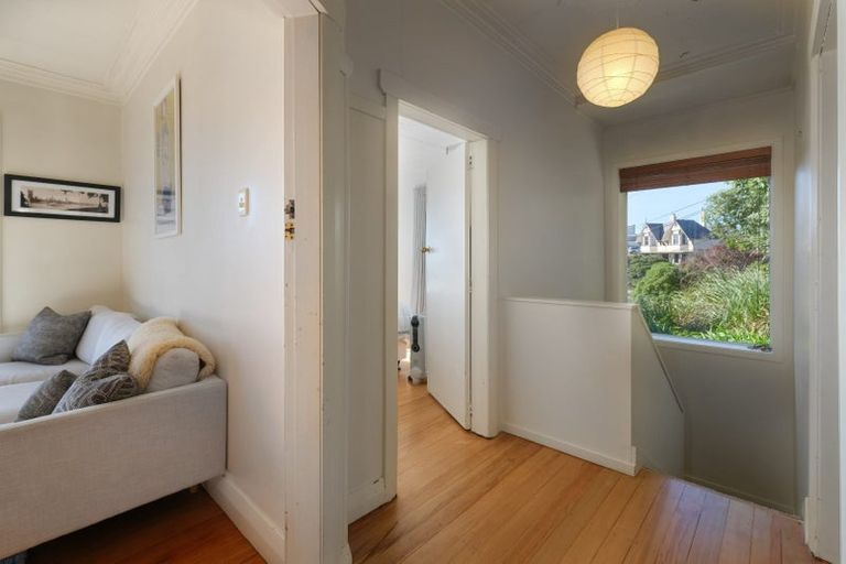 Photo of property in 102 Norfolk Street, Saint Clair, Dunedin, 9012