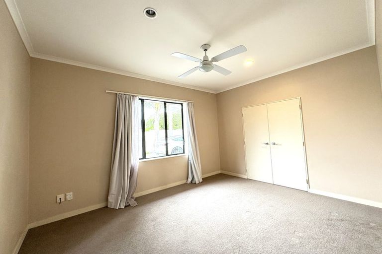 Photo of property in 79 Manor Park, Sunnyhills, Auckland, 2010