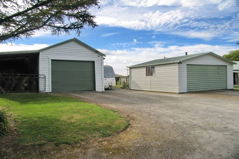 Photo of property in 116 Clifford Road, Eltham, 4322