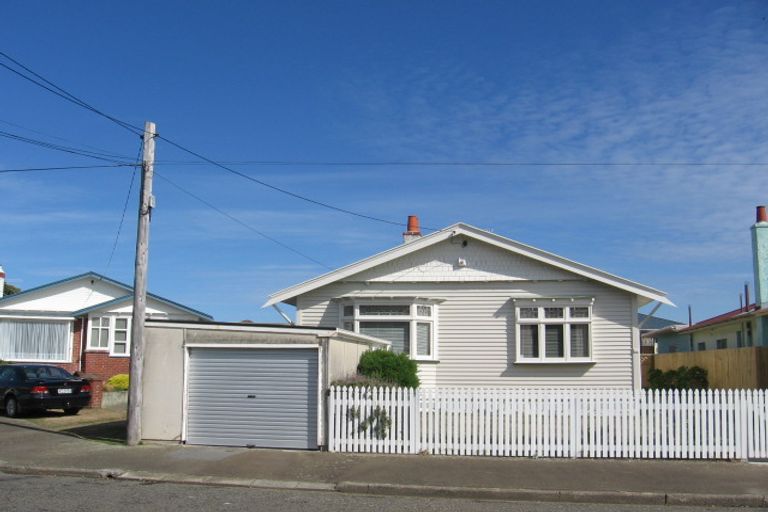 Photo of property in 10 Bruges Avenue, Miramar, Wellington, 6022