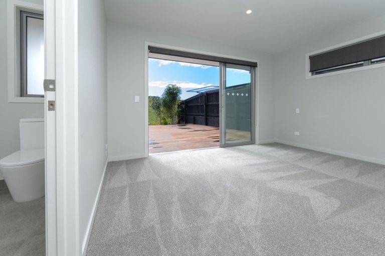 Photo of property in 36 Huntaway Close, Stoke, Nelson, 7011