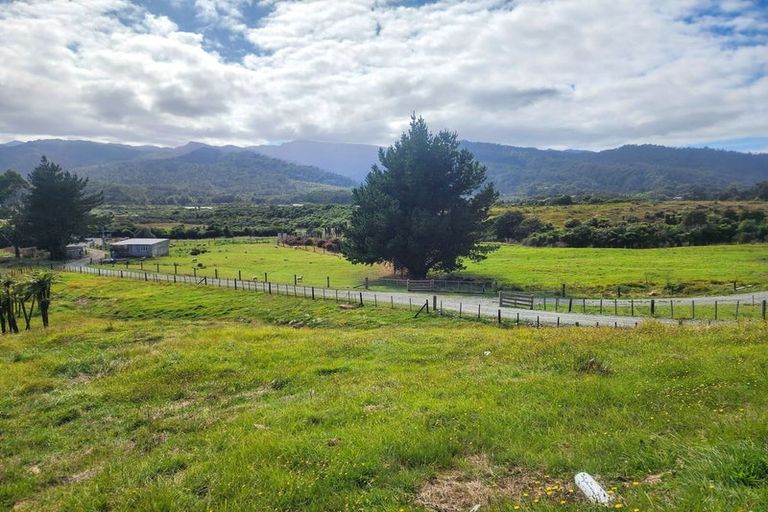 Photo of property in 869c Seven Mile Road, Rapahoe, Greymouth, 7803