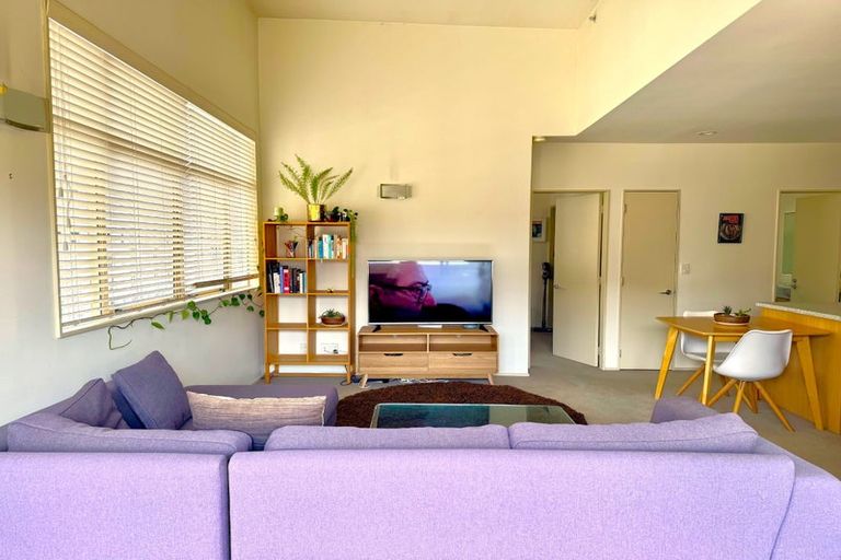 Photo of property in Hume House, 31/152 The Terrace, Wellington Central, Wellington, 6011