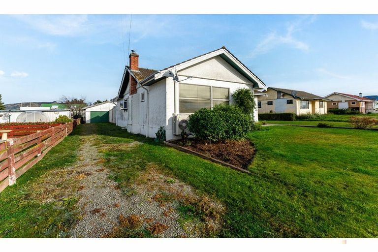 Photo of property in 45 Wilkin Street, Waimate, 7924
