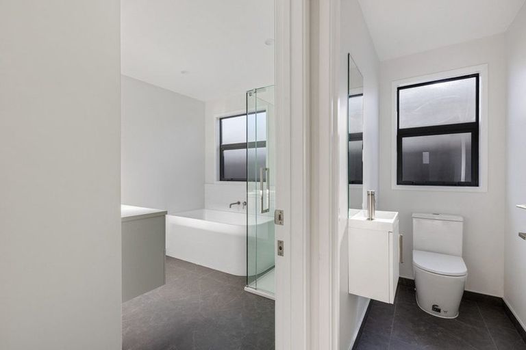 Photo of property in 77 Empire Crescent, Papamoa, 3118